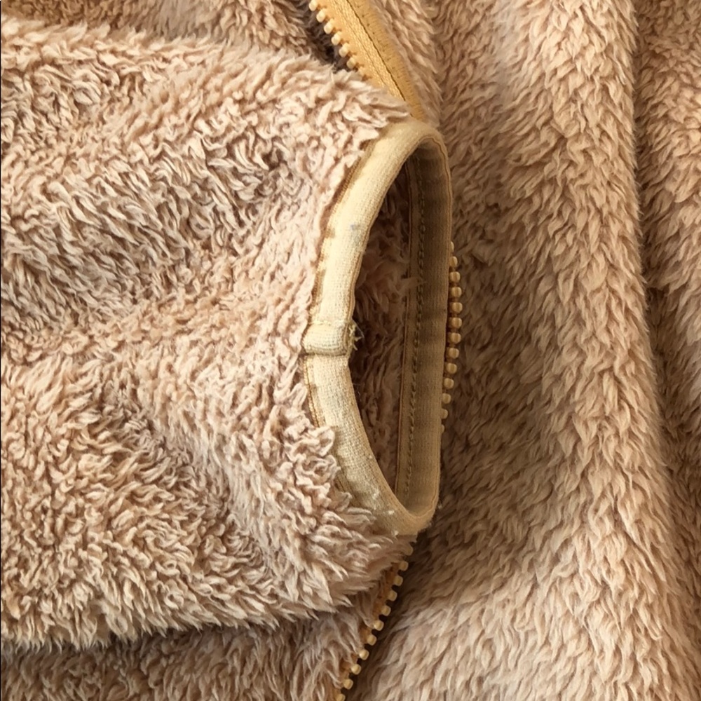 Jacket - Picture 5 of 6